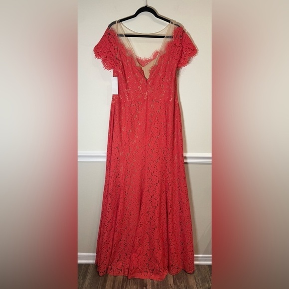 RENE RUIZ COLLECTION NWT Illusion Lace Sheath Gown Coral Size 14 - Picture 4 of 11
